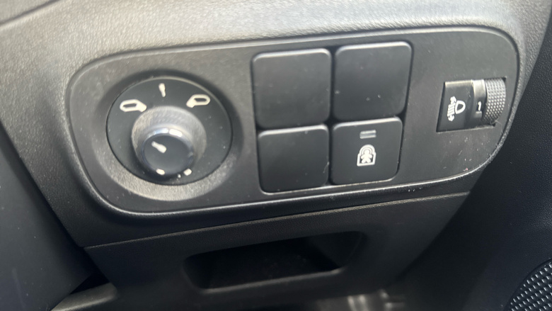 Citroen C3 1.2 PureTech Flair 5dr Petrol Hatchback